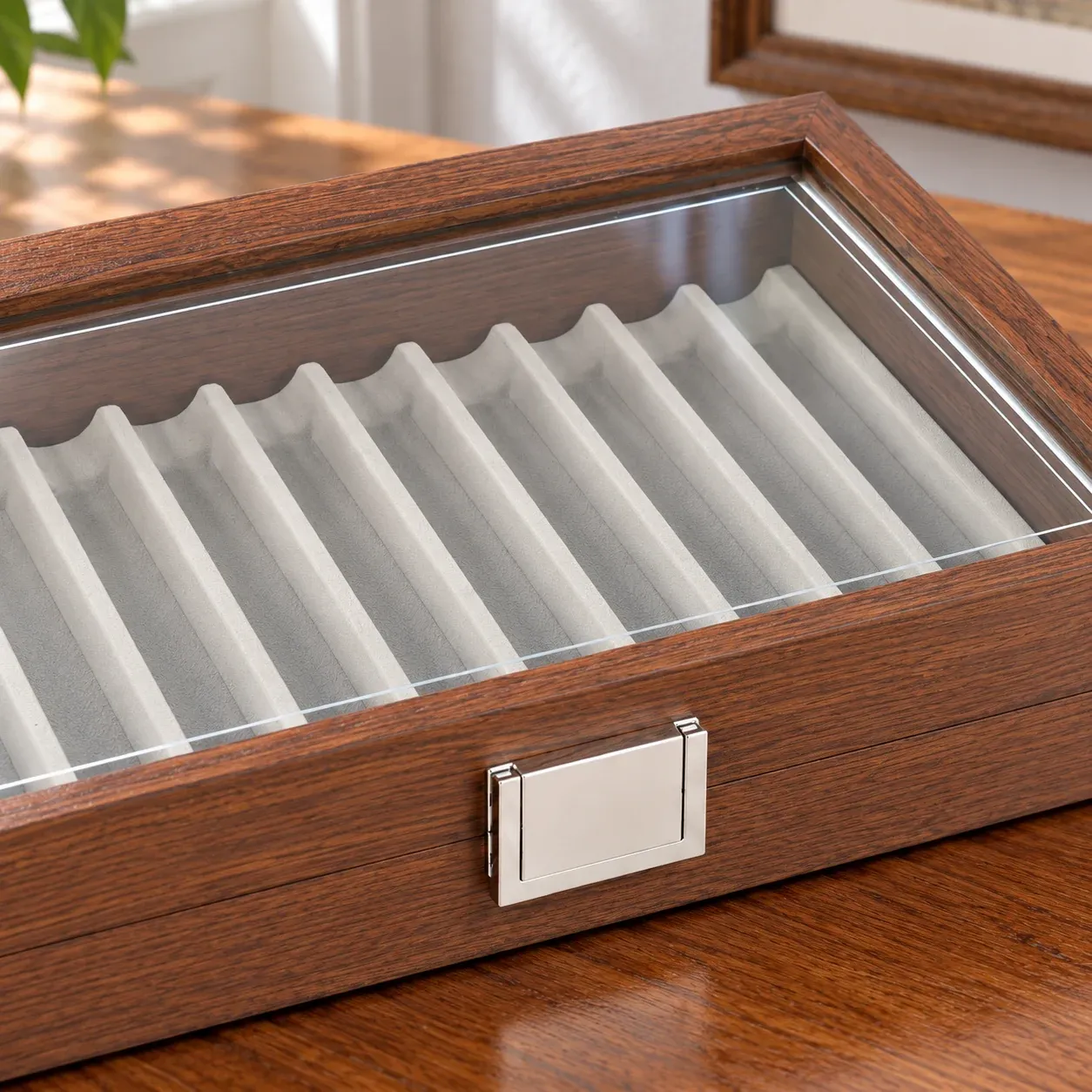 Emrys Pen Case - Walnut finish, twelve slots - construction detail