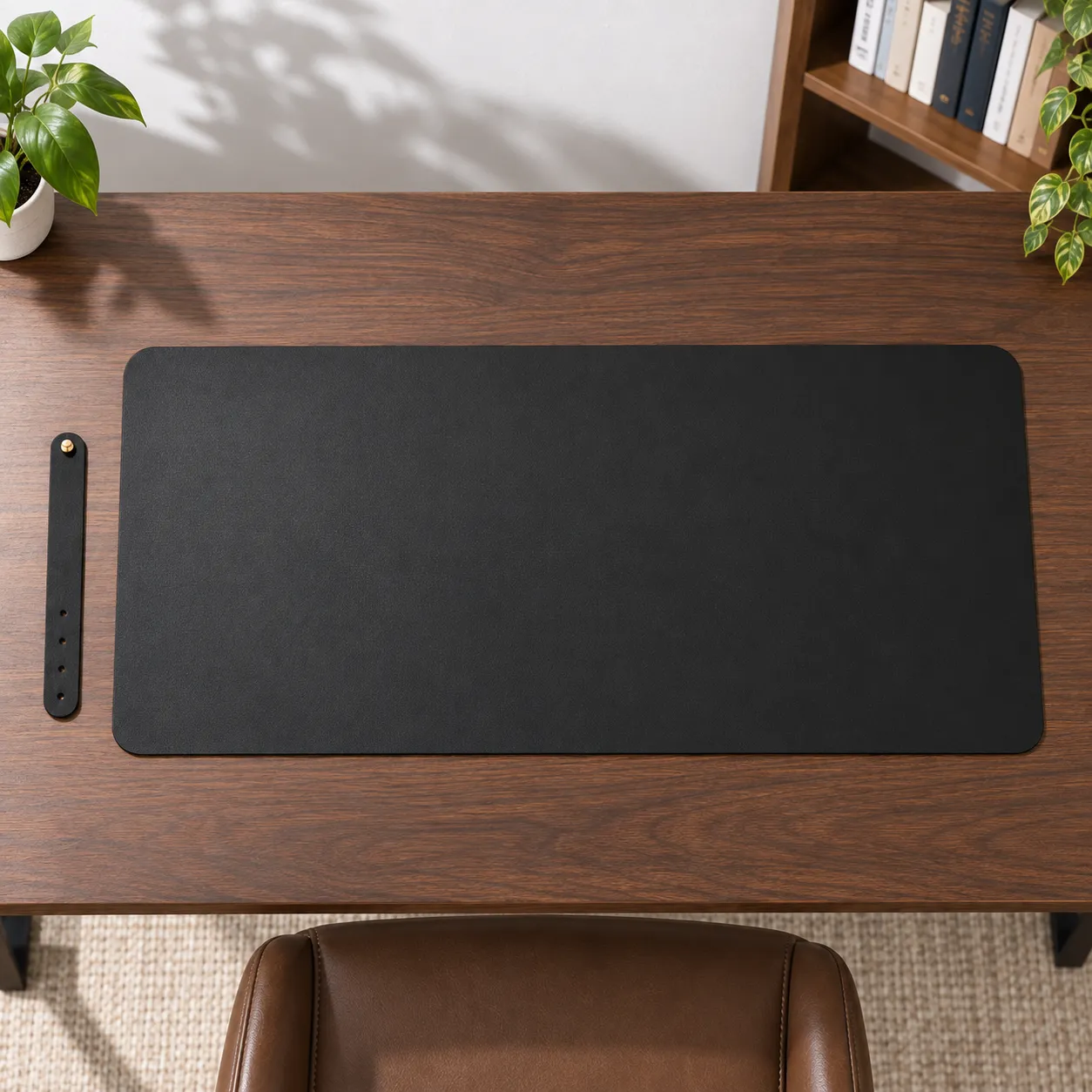 Sutton Desk Mat: alternate view of selected item