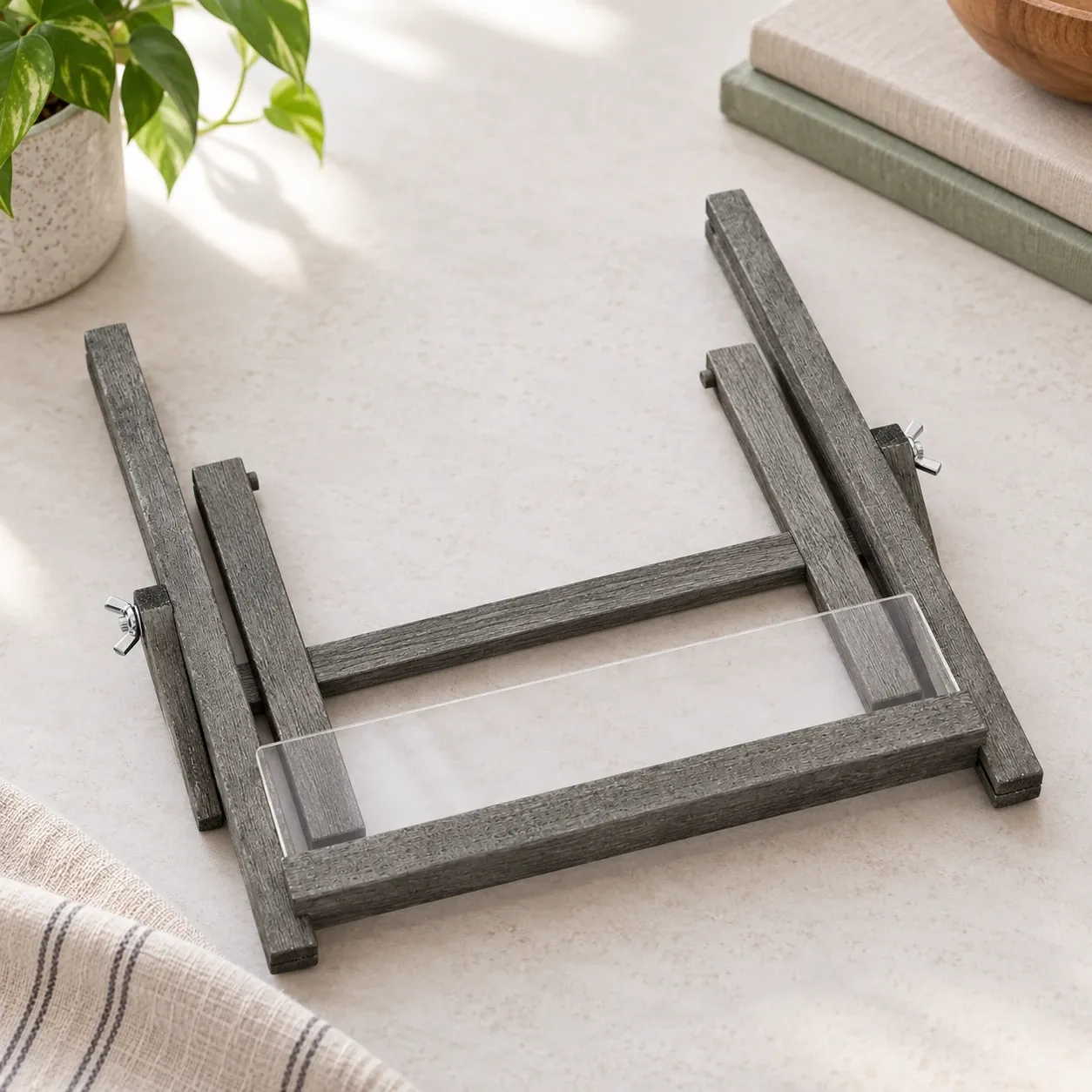 Claude Folding Reading Stand — detail view