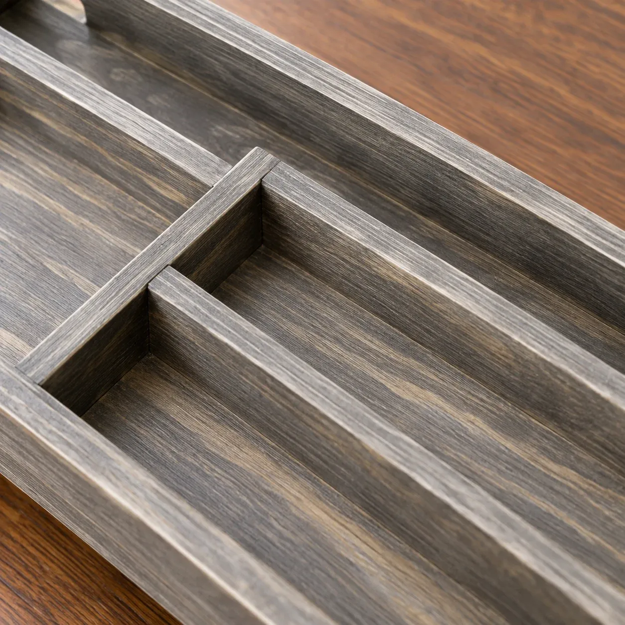 Dorian Keyboard Organizer, detail product view